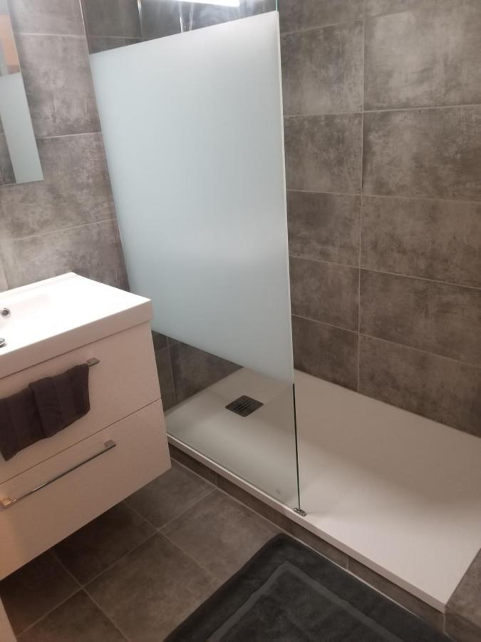 Magnifique Vue Centre Station Apartment Лес дьо Алпс Екстериор снимка